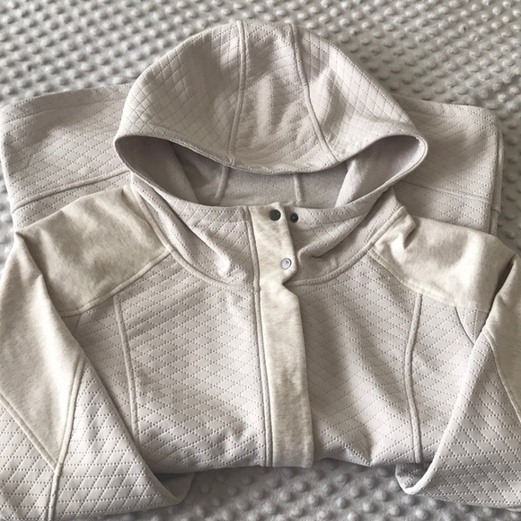 The North Face Zip-Up Jacket - Picture 4 of 8